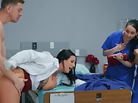 Raven-haired milf anent big naturals gets banged by young stud
