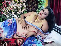 Erotic Dolly - S01E02 - Hindi